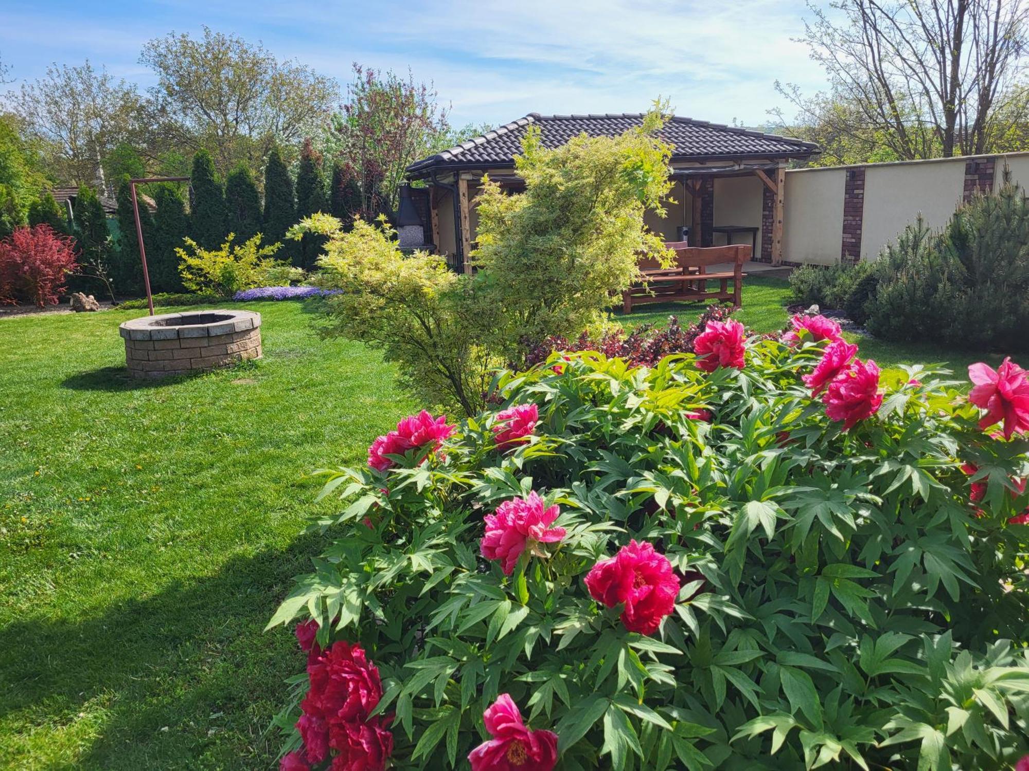Vilka Relax Villa Podhájska Buitenkant foto
